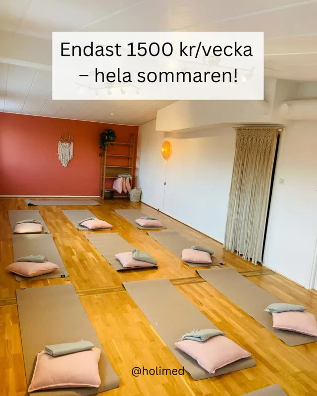🌿 Hyra kursrummet i sommar – perfekt för retreats, kurser & kroppsterapi

Under juni och juli pausar vi våra veckovisa kurser för att ge plats åt retreats, workshops och annan holistisk verksamhet.

Just nu – hela sommaren: endast 1500 kr/vecka!
📆 Även uthyrning per dag möjlig

Vårt holistiska terapicenter i Örebro erbjuder en ljus och lugn lokal med:

🧘‍♀️ Yogamattor, meditationskuddar, filtar
🪑 Bord & stolar
🍳 Möjlighet att laga mat
🌞 Mysig atmosfär – mitt i stan

Vill du hålla ett retreat eller en sommarkurs? Hör av dig!

Dm eller mail till info@holimed.se ♥️